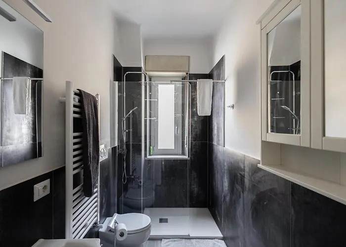 Trlocale Boheme In Porta Romana Lejlighed *